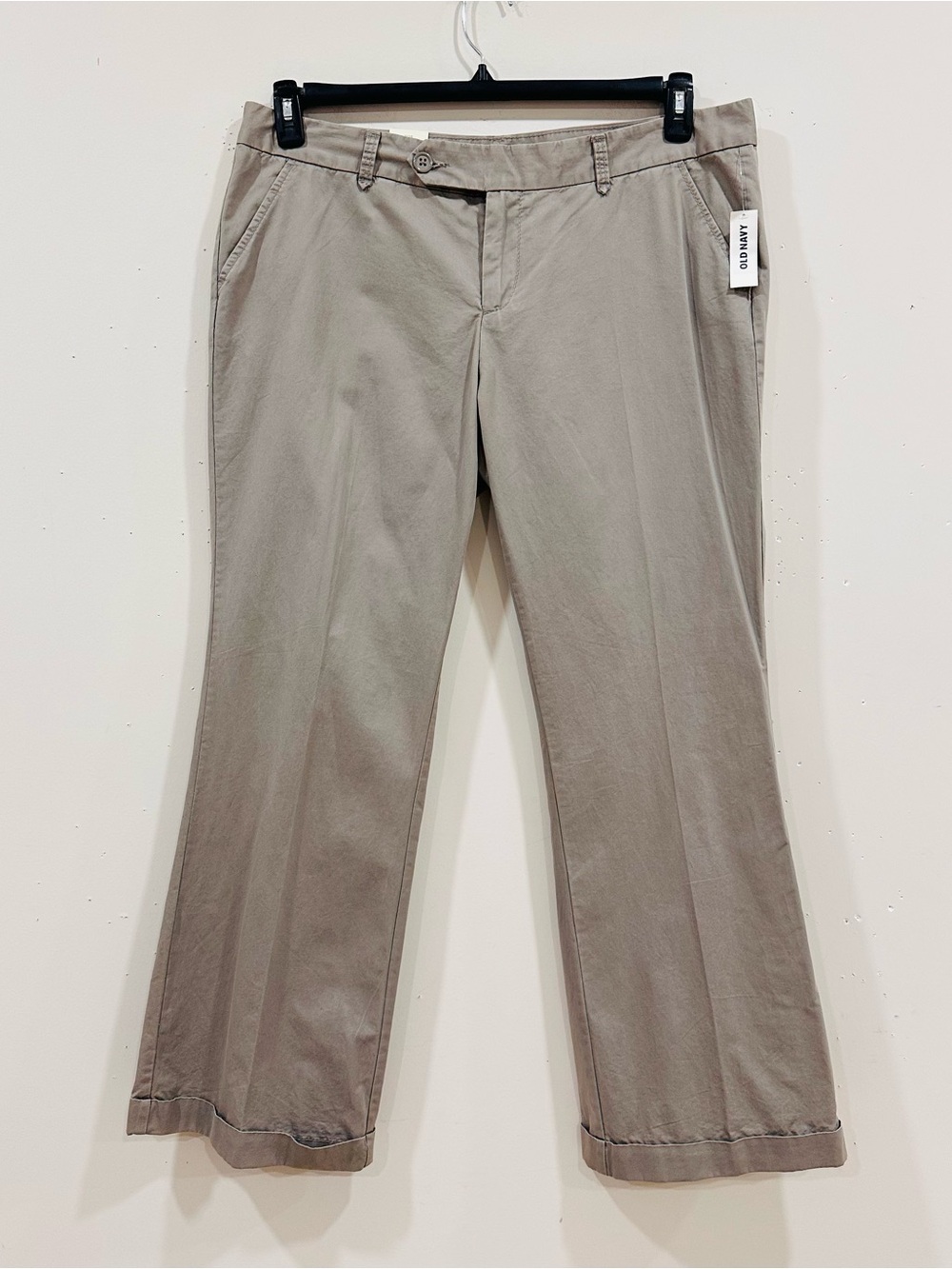 Old Navy Women's Khaki Chino Pants Size 16 Beige Flared Cuffed Y2K NWT